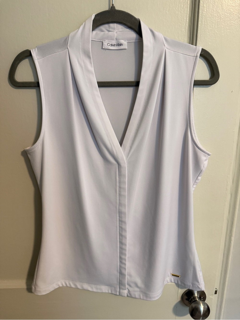 Calvin Klein White Sleeveless V-Neck Draped Front Camisole